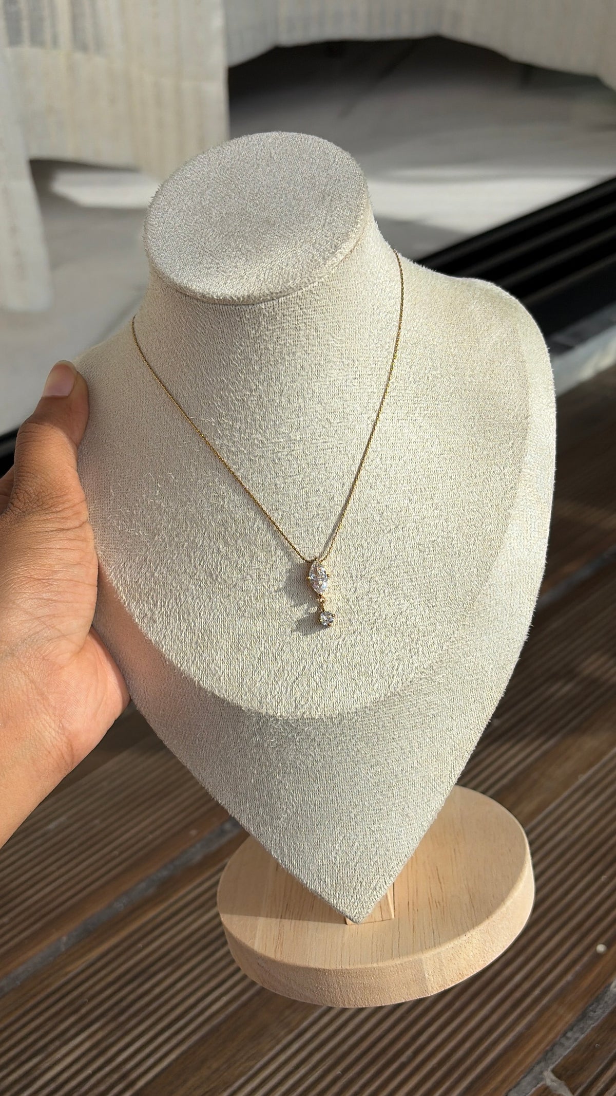 Dianaa necklace