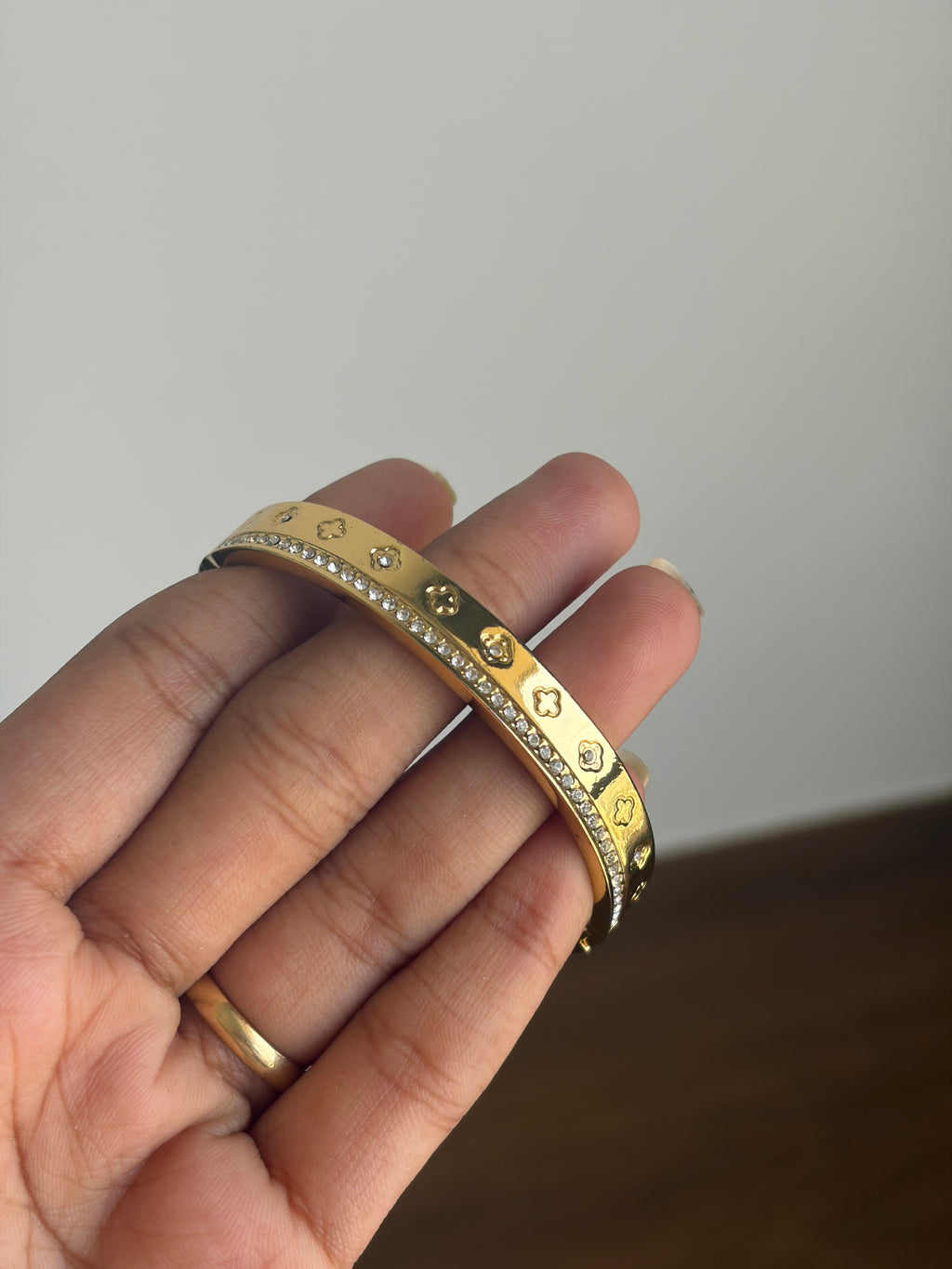 Lux spark baby size bracelet