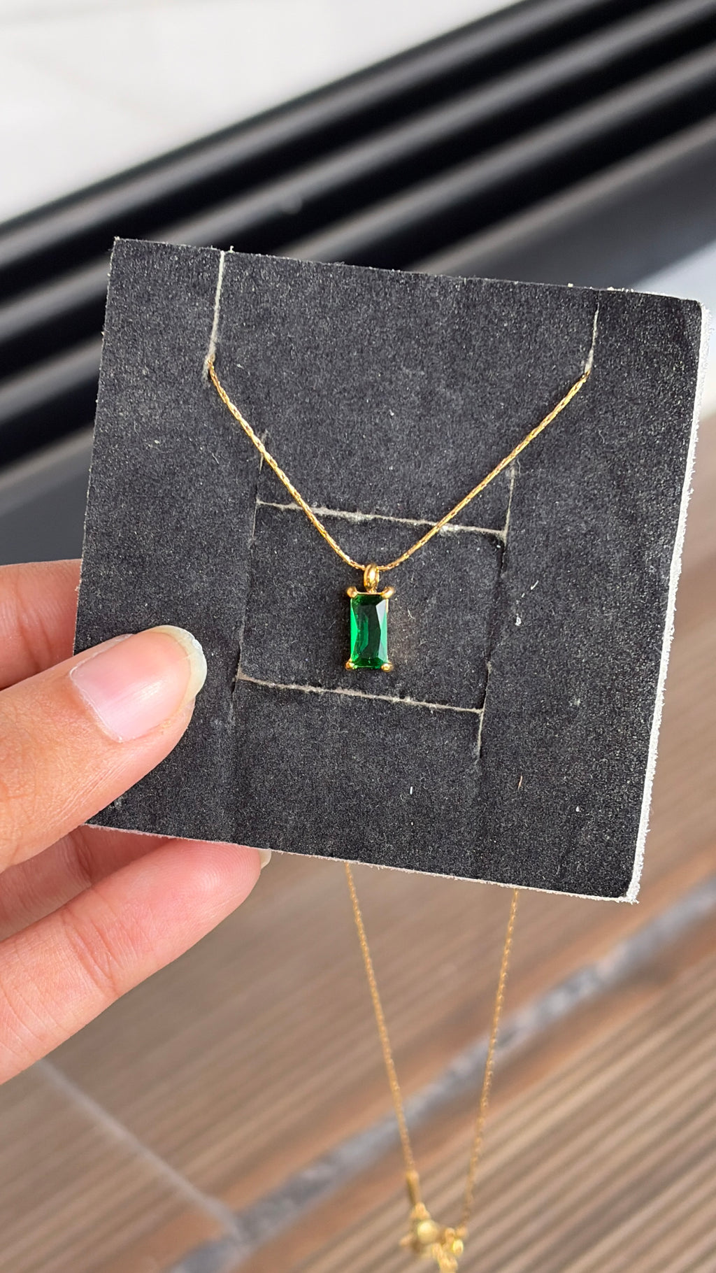 Ela emerald necklace
