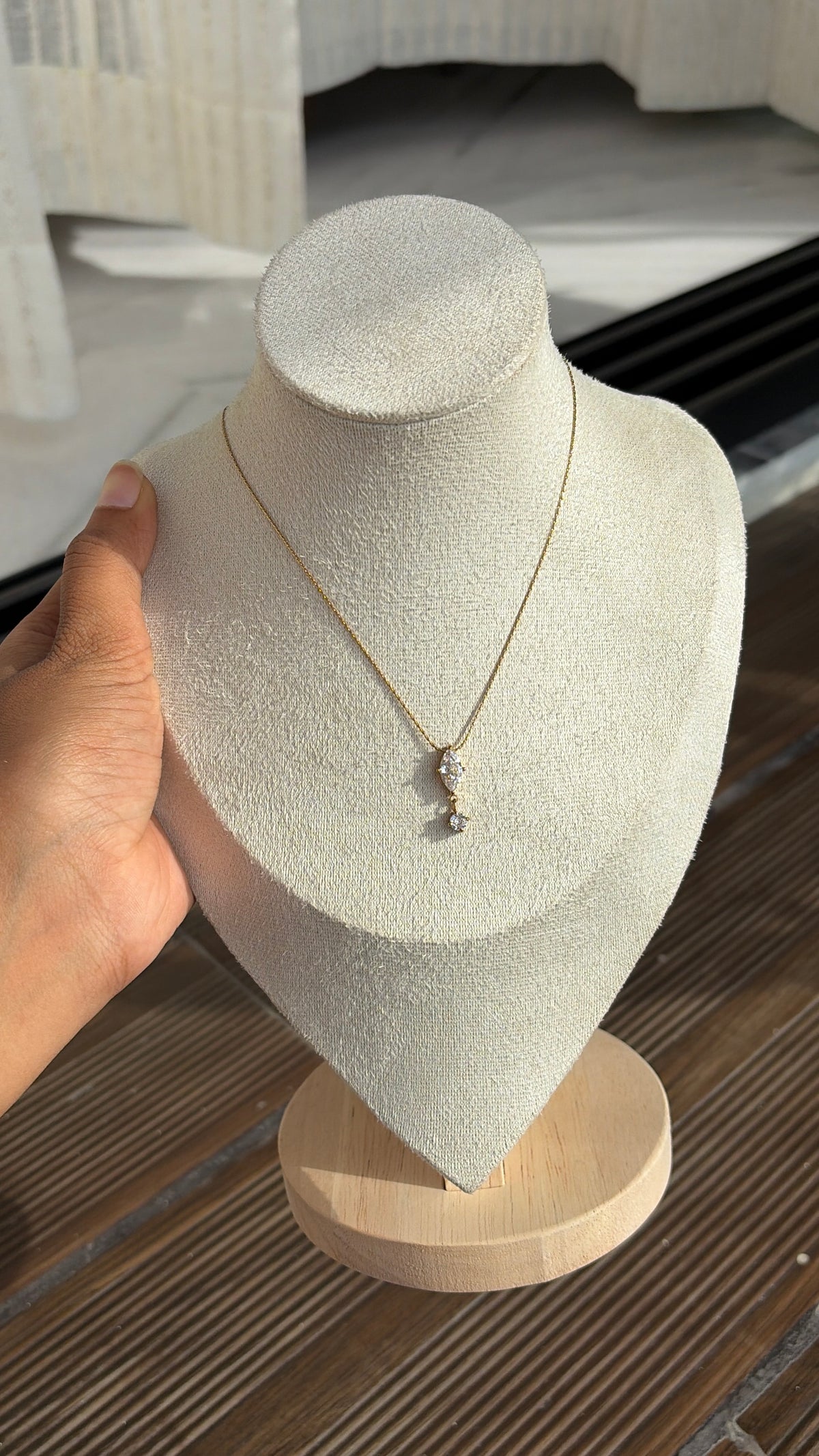 Dianaa necklace