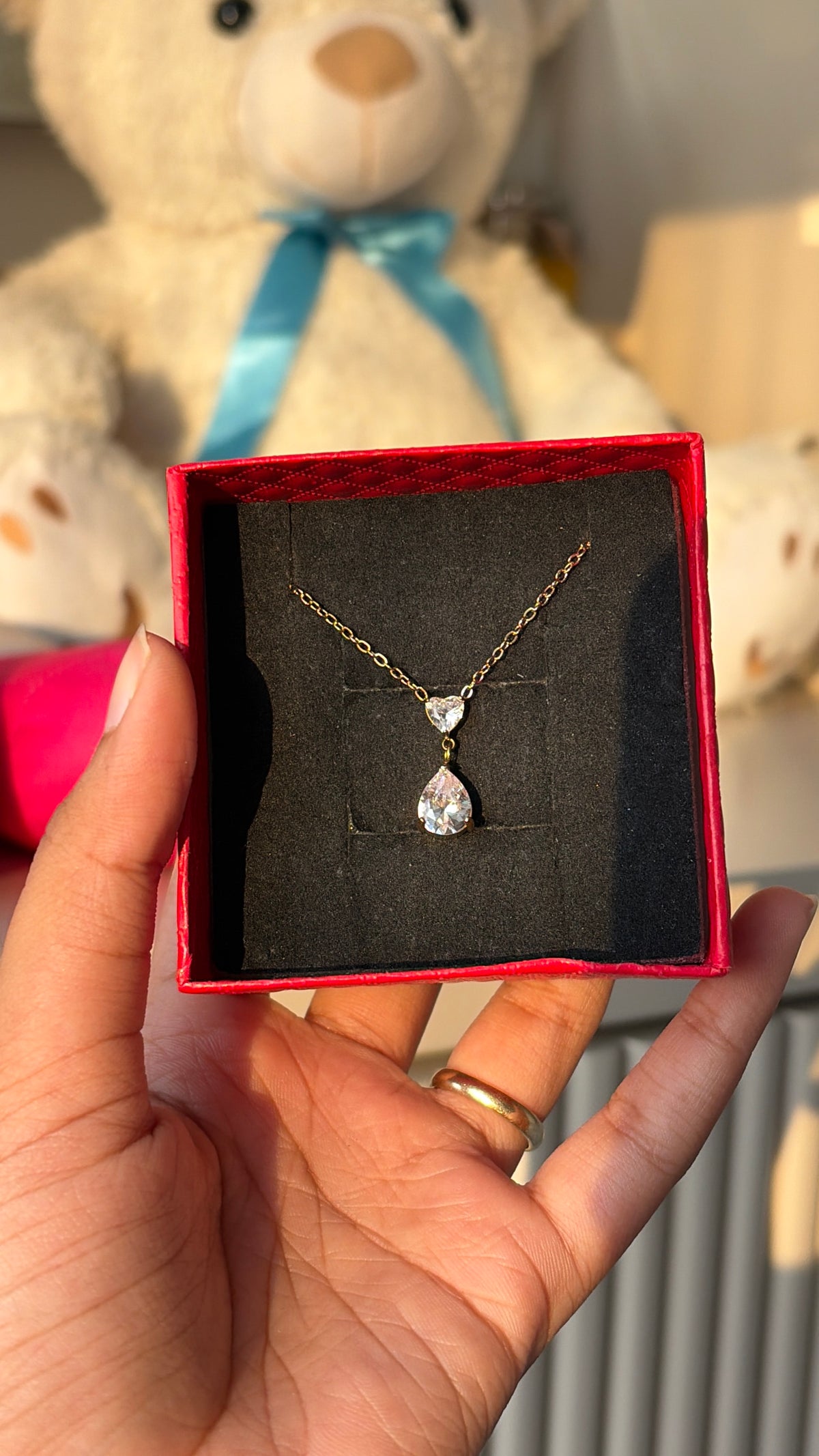 Heart drop necklace