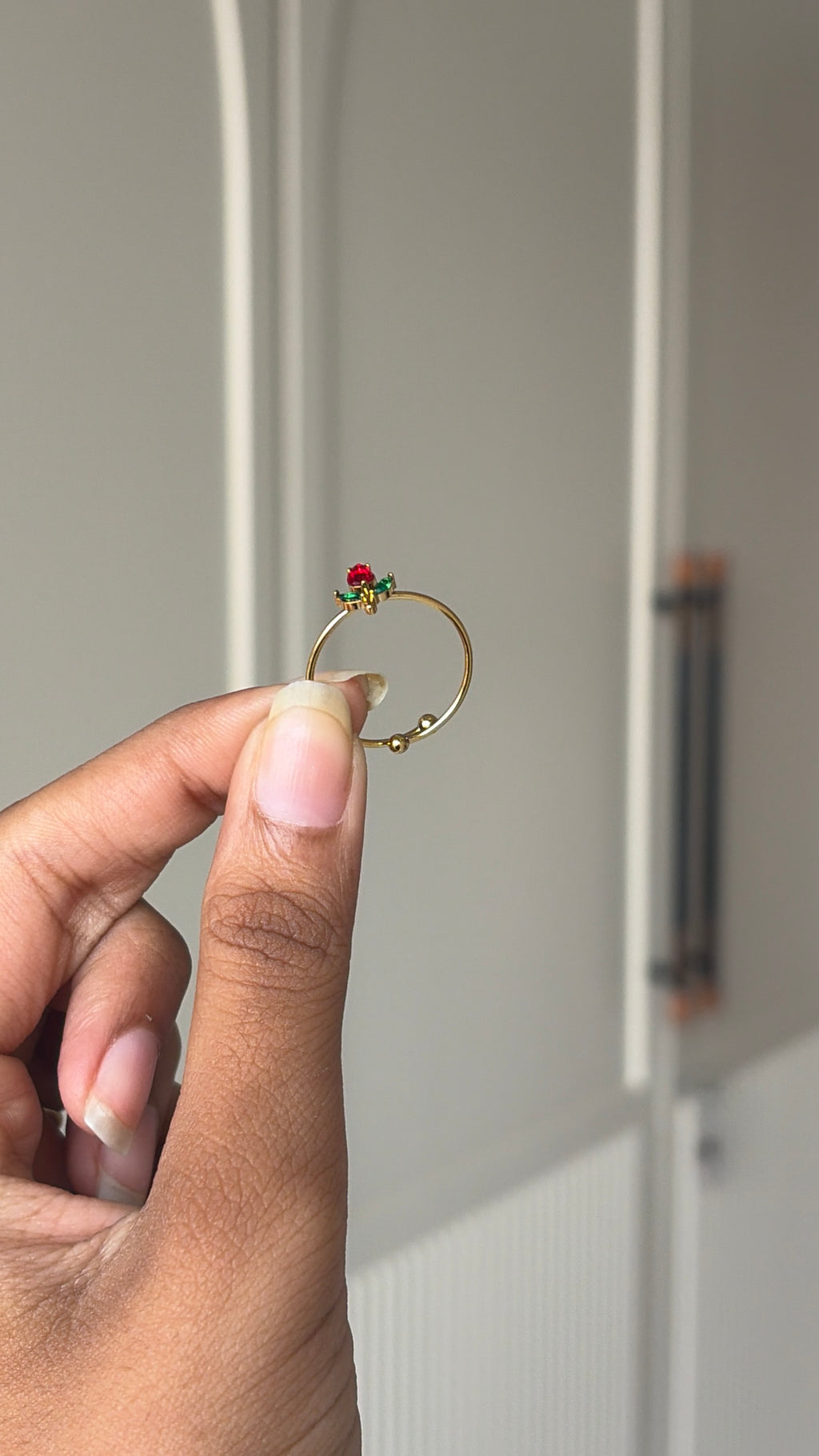 Minimal tulip ring (adjustable)