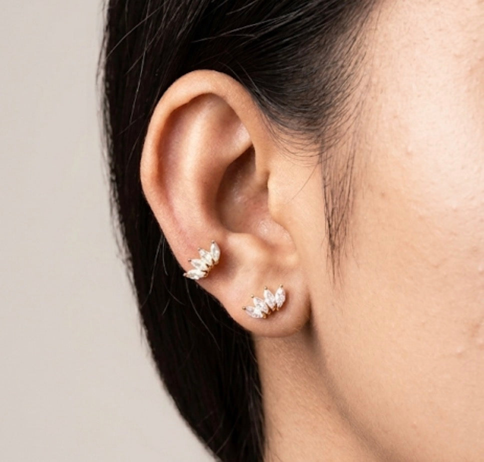 Crown ball back studs