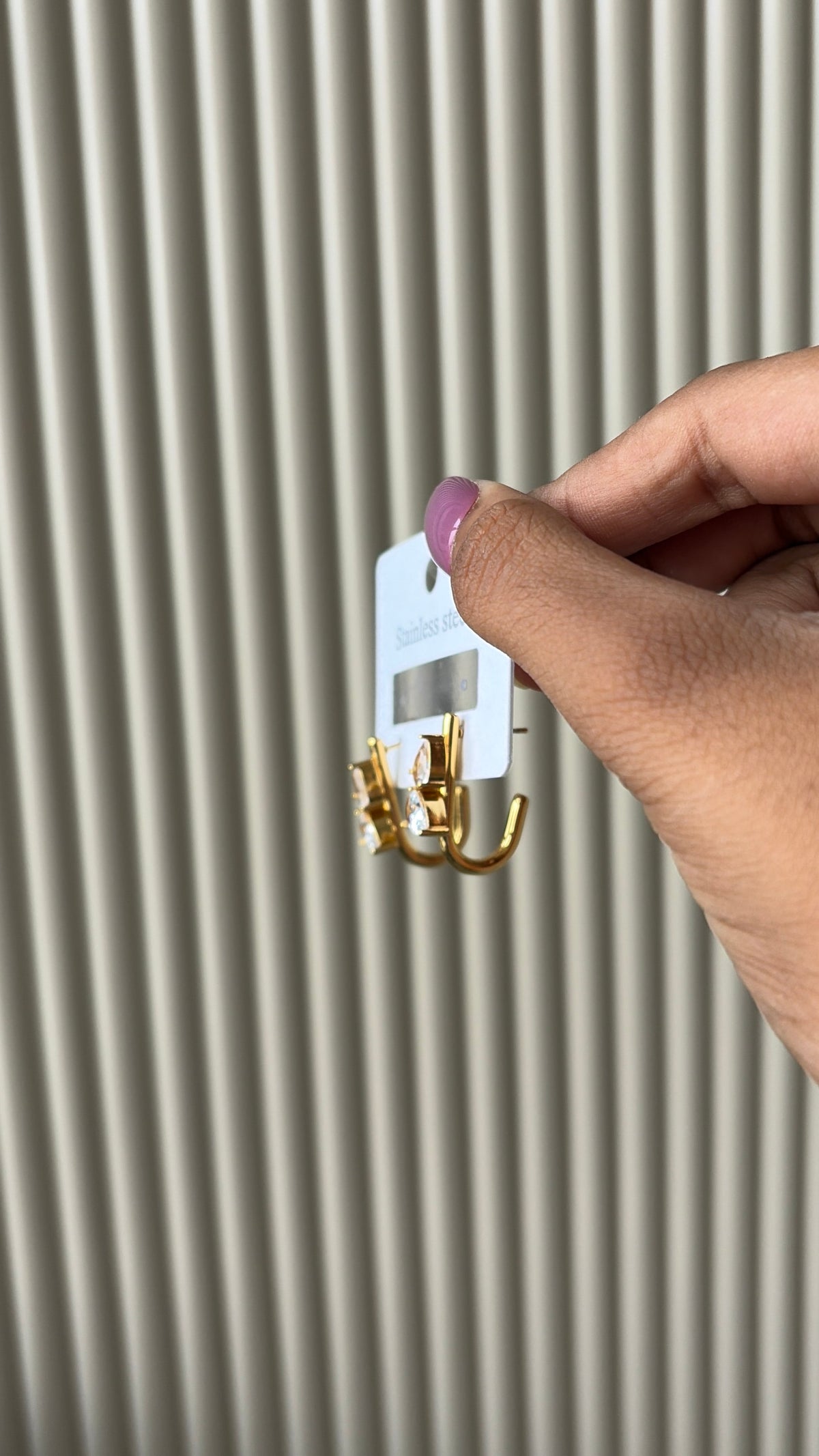 Toi moi earrings