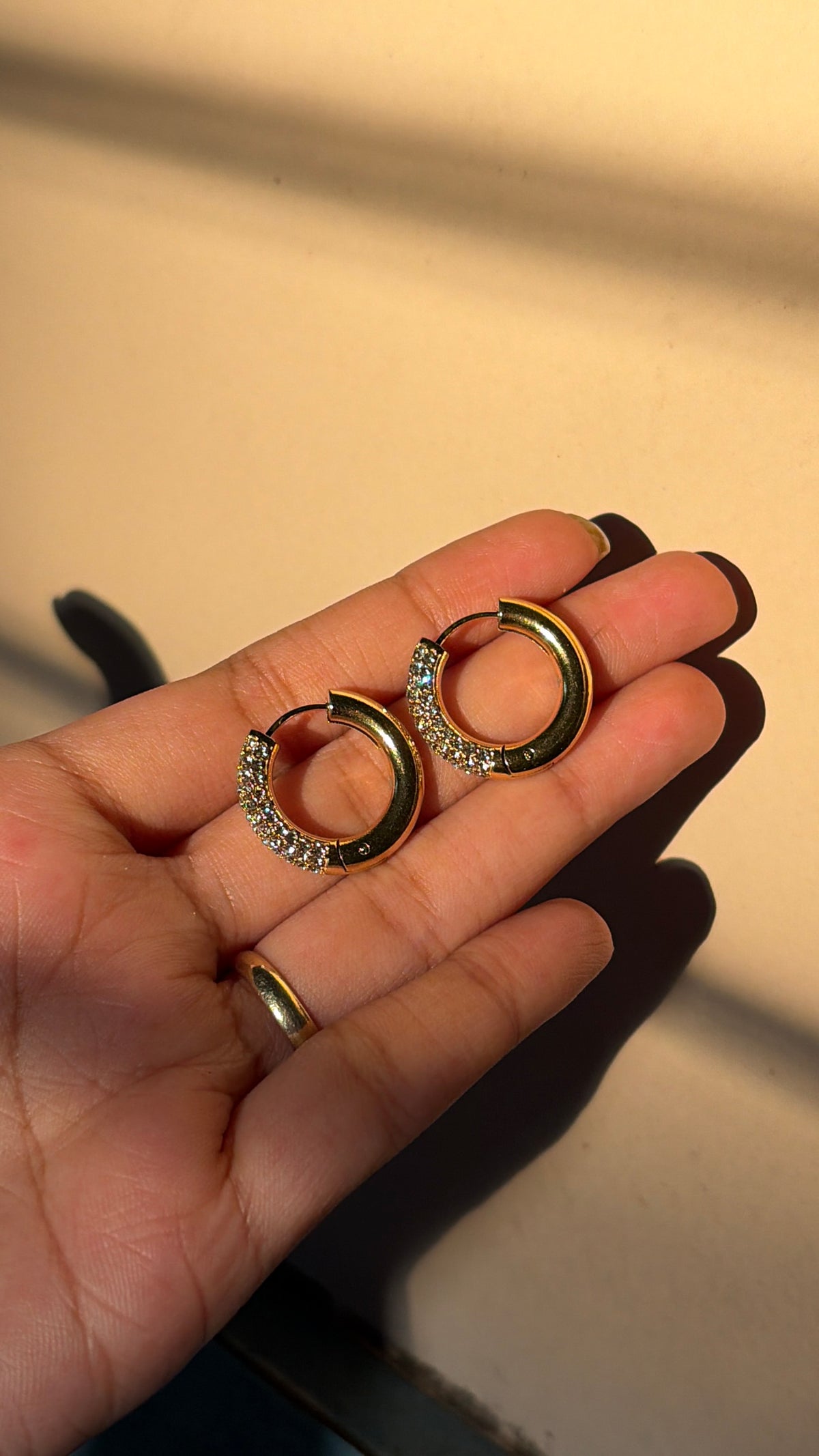 Dazzle Hoops