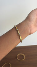 Drop glow bracelet