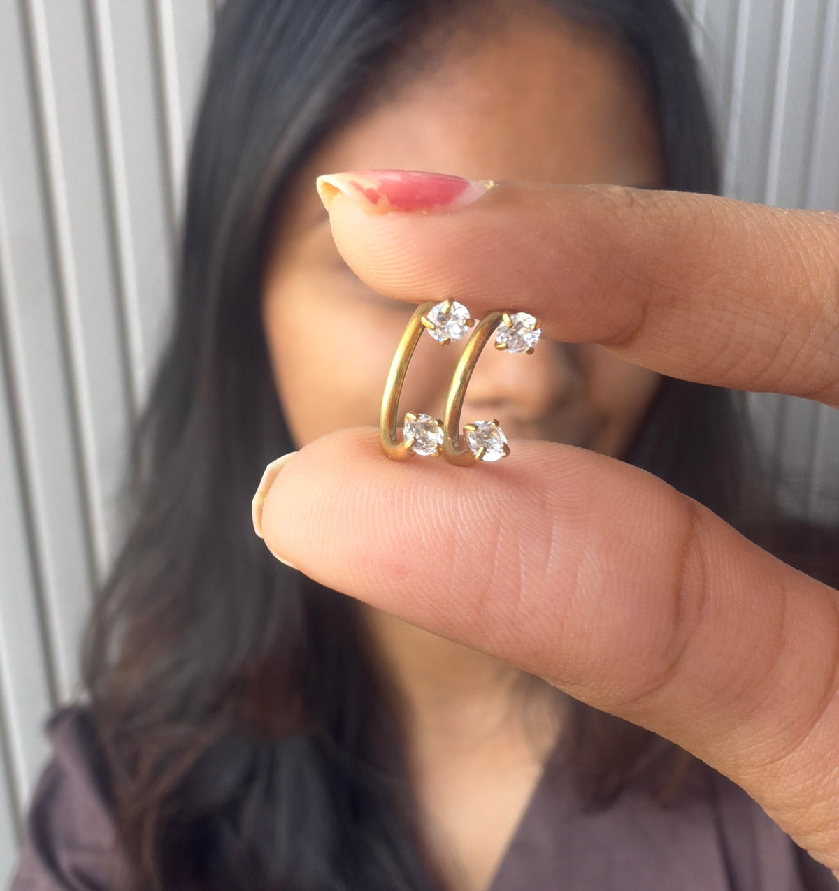 Horse shoe earrings