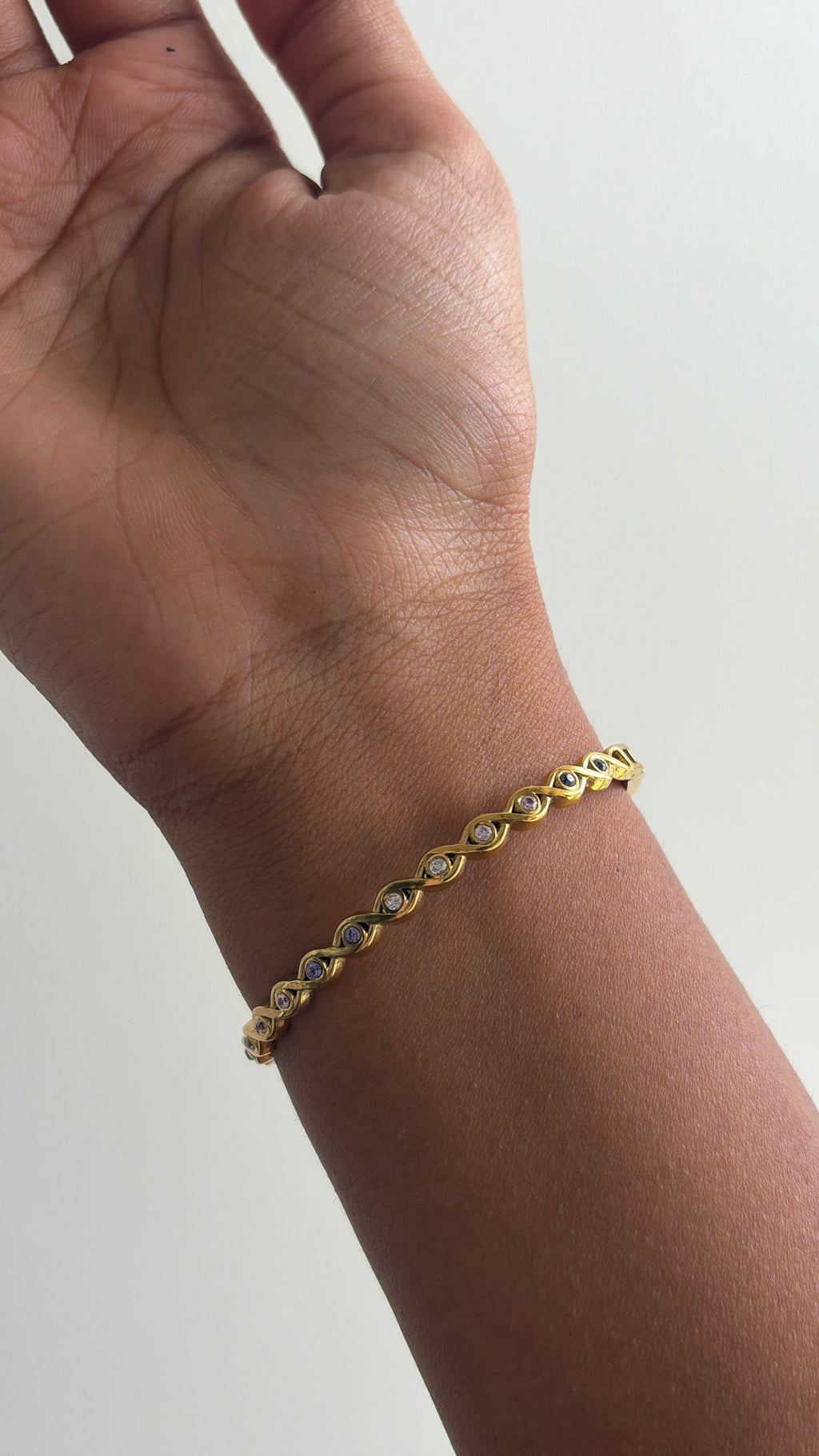 Amrie 2.0 baby size bracelet