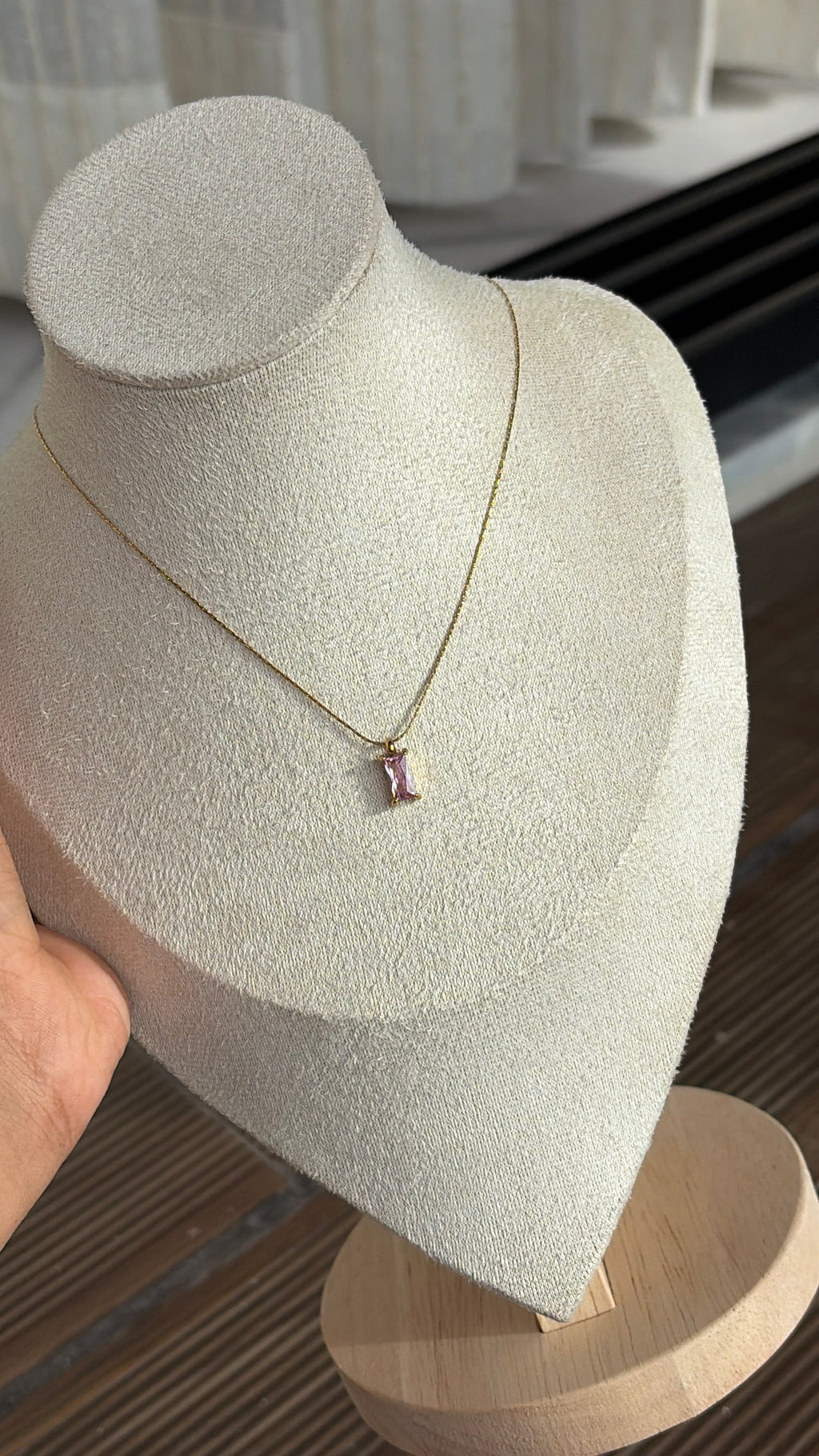 Ela pink necklace