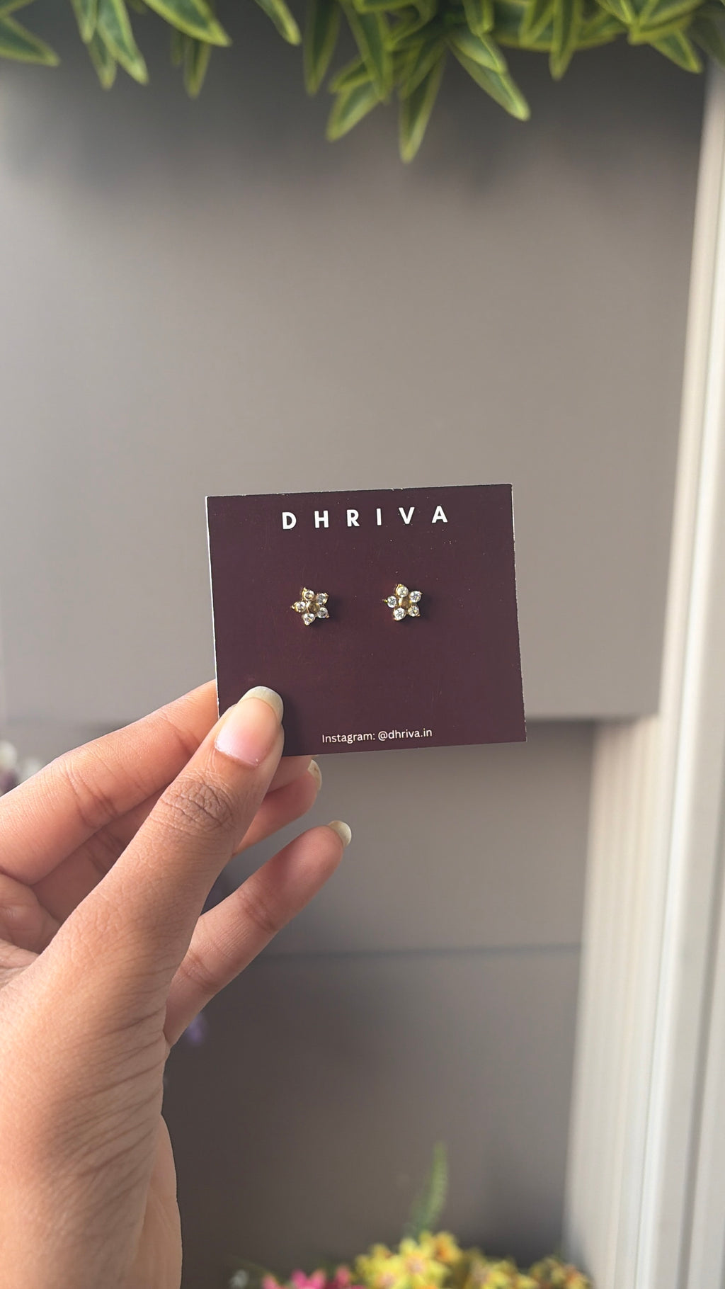Flora ball back studs