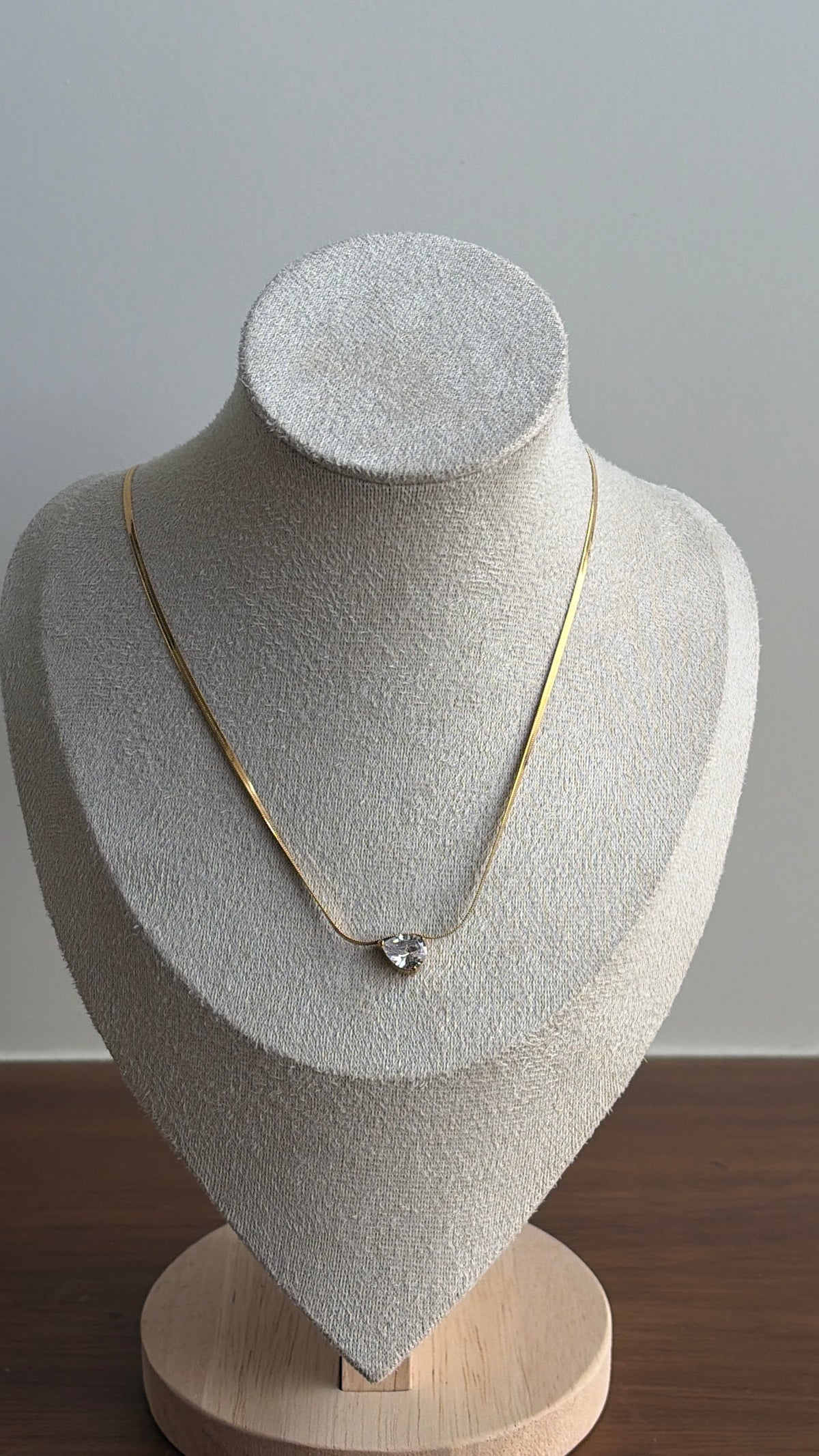 Isla necklace
