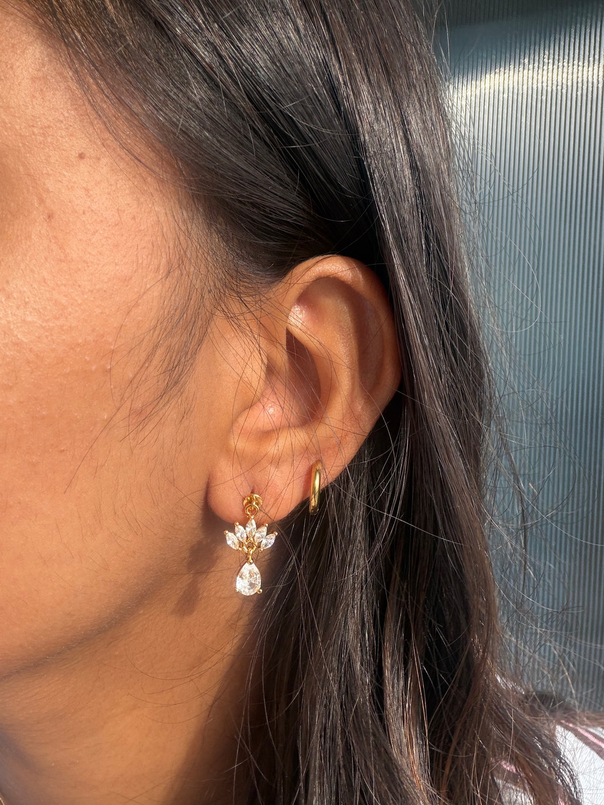Crown drop earring (flat back)