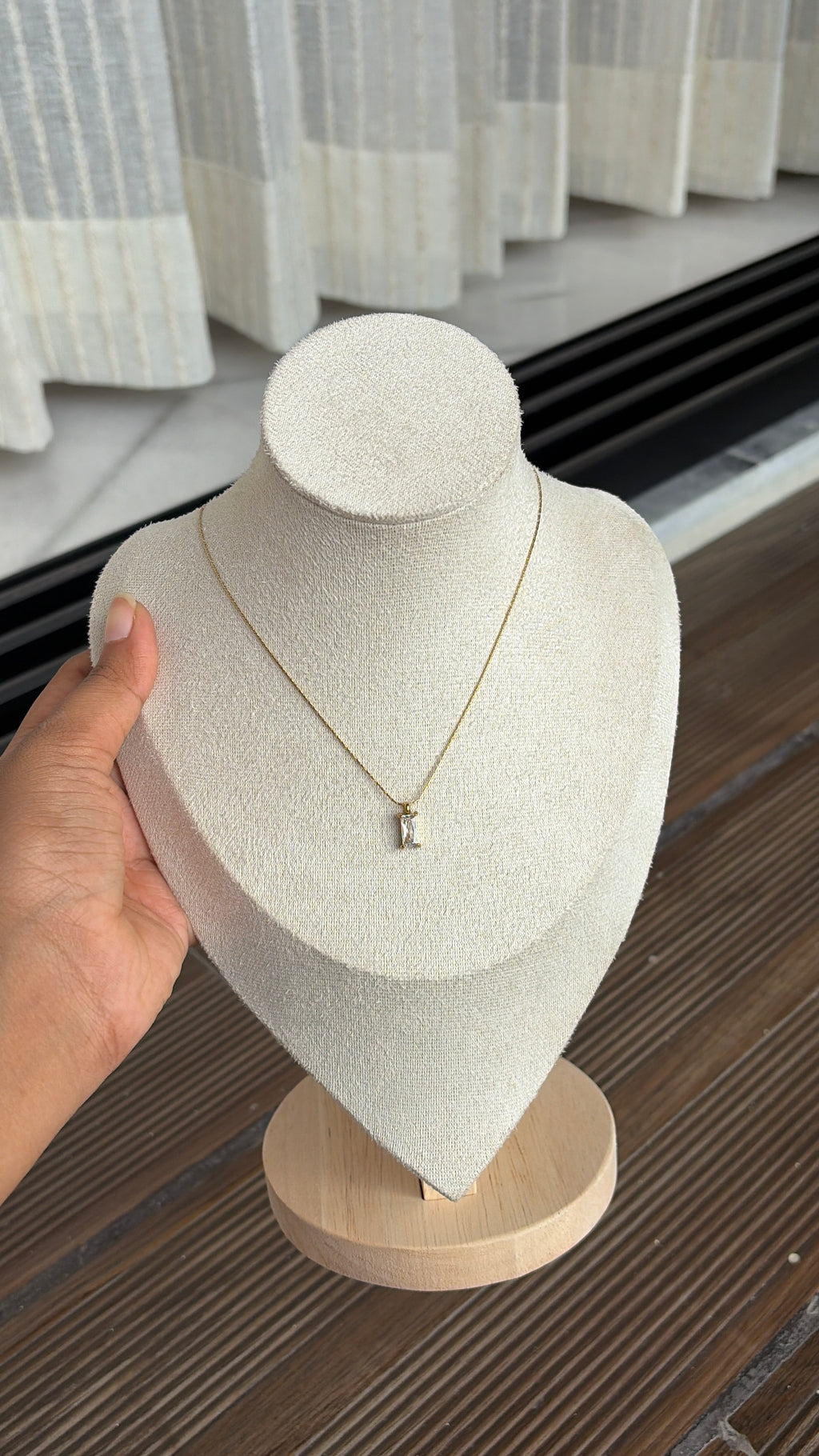 Ela necklace