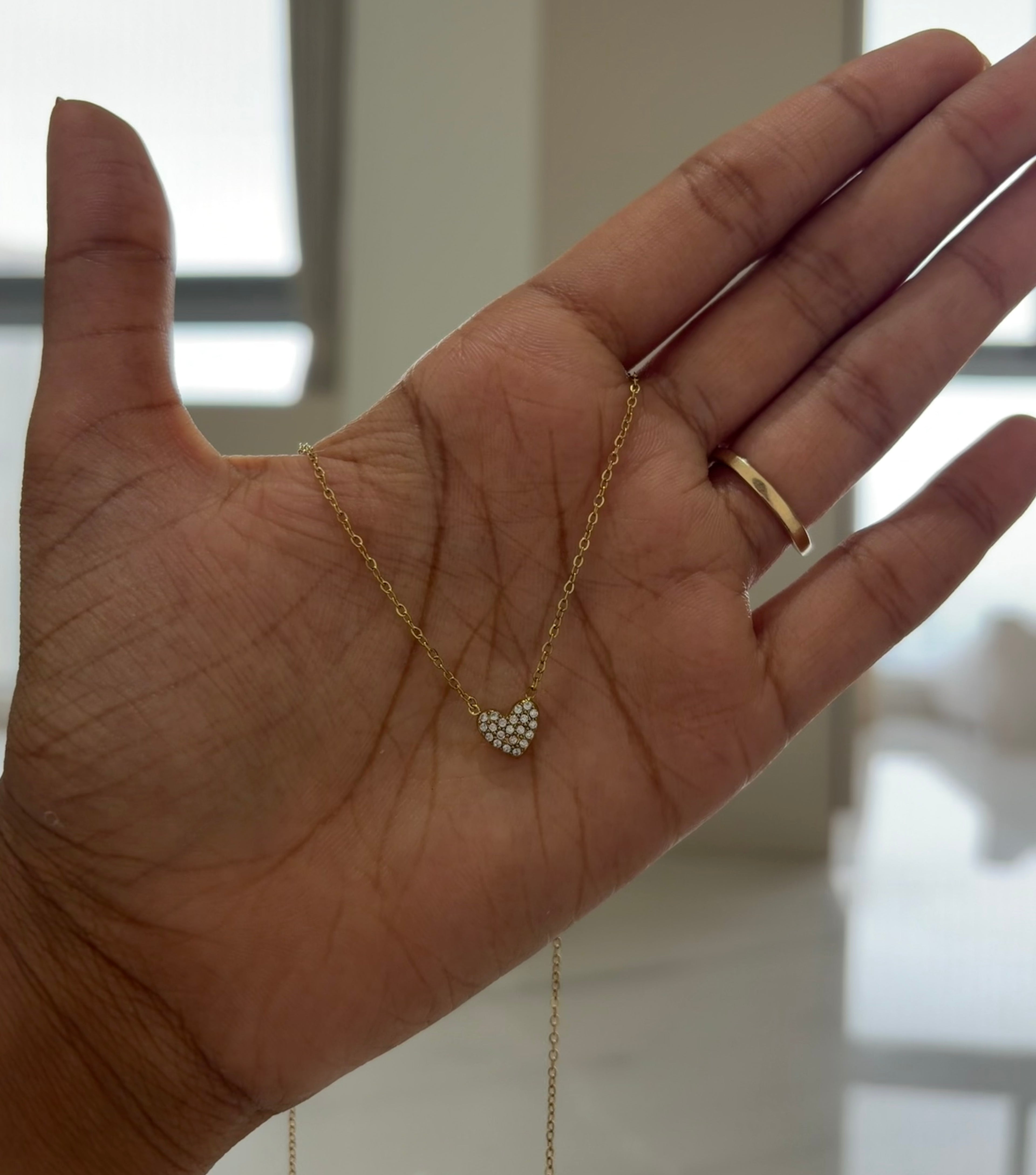 Amour Necklace