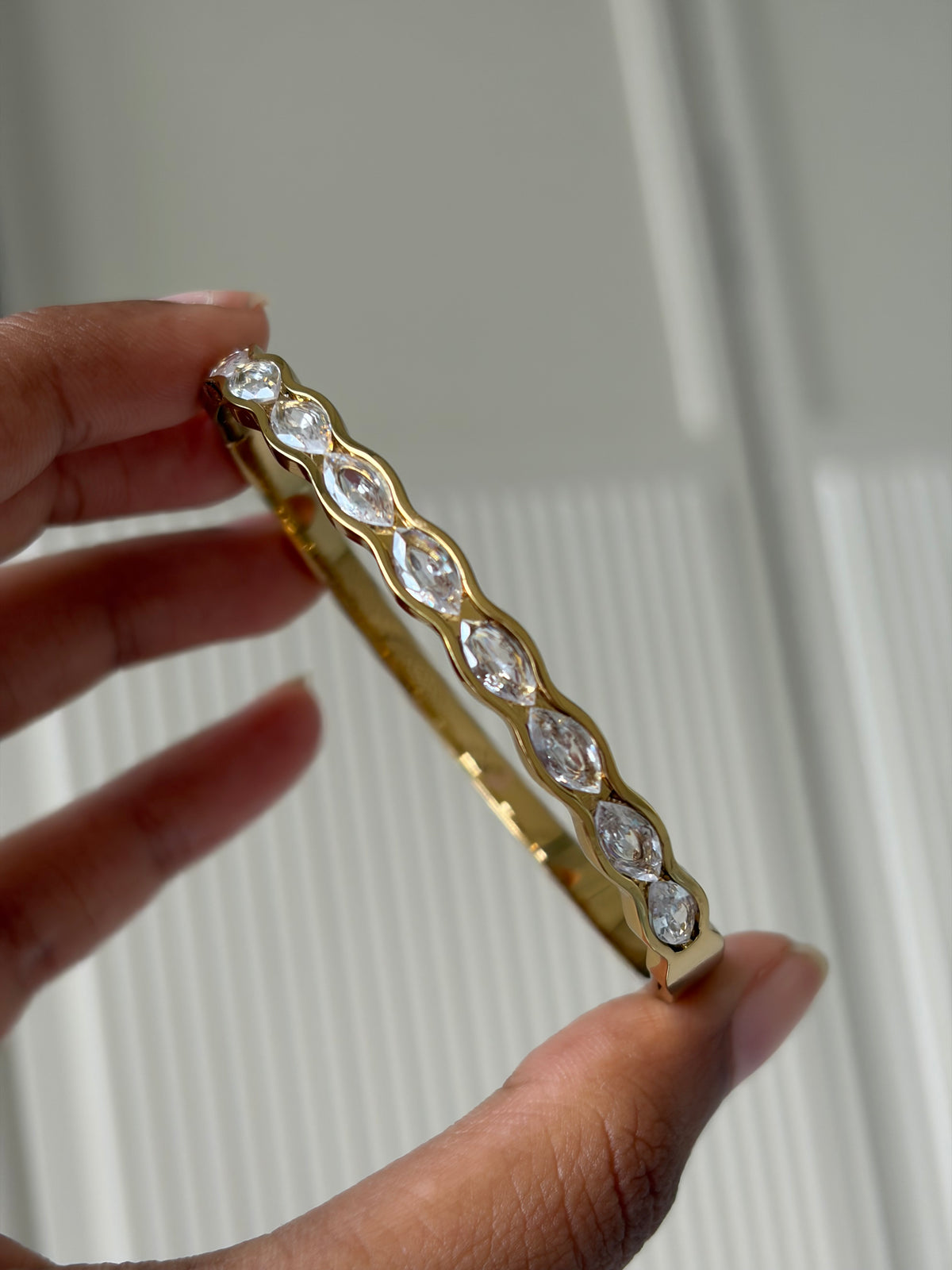Elara bracelet