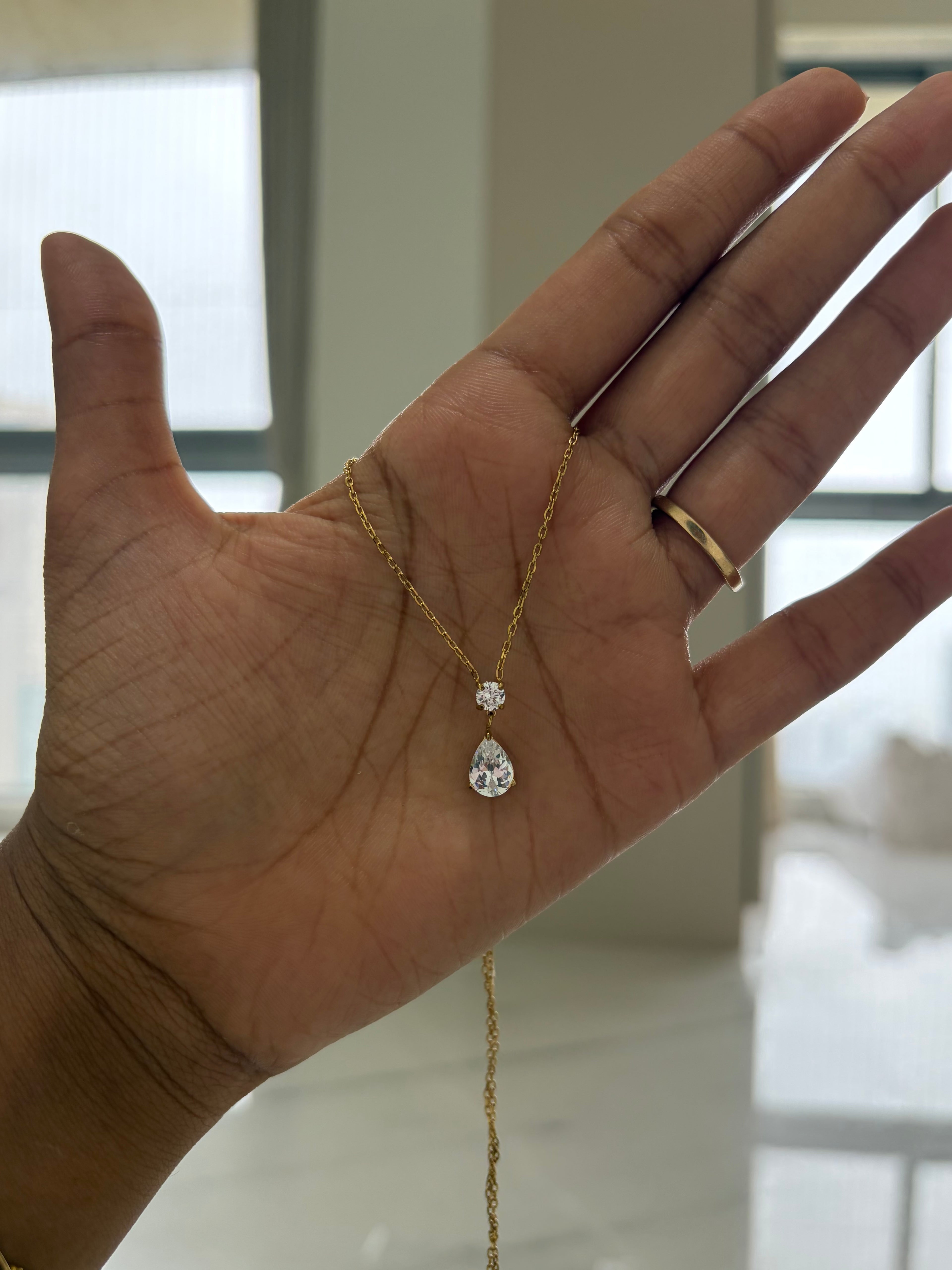 Bella Necklace