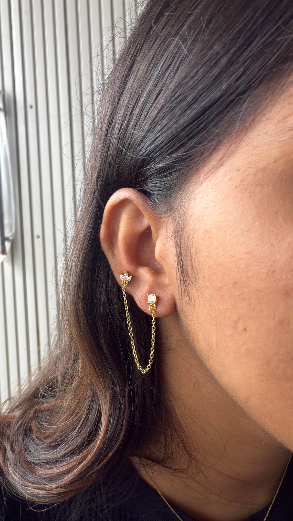 Petal Chain piercing Earring