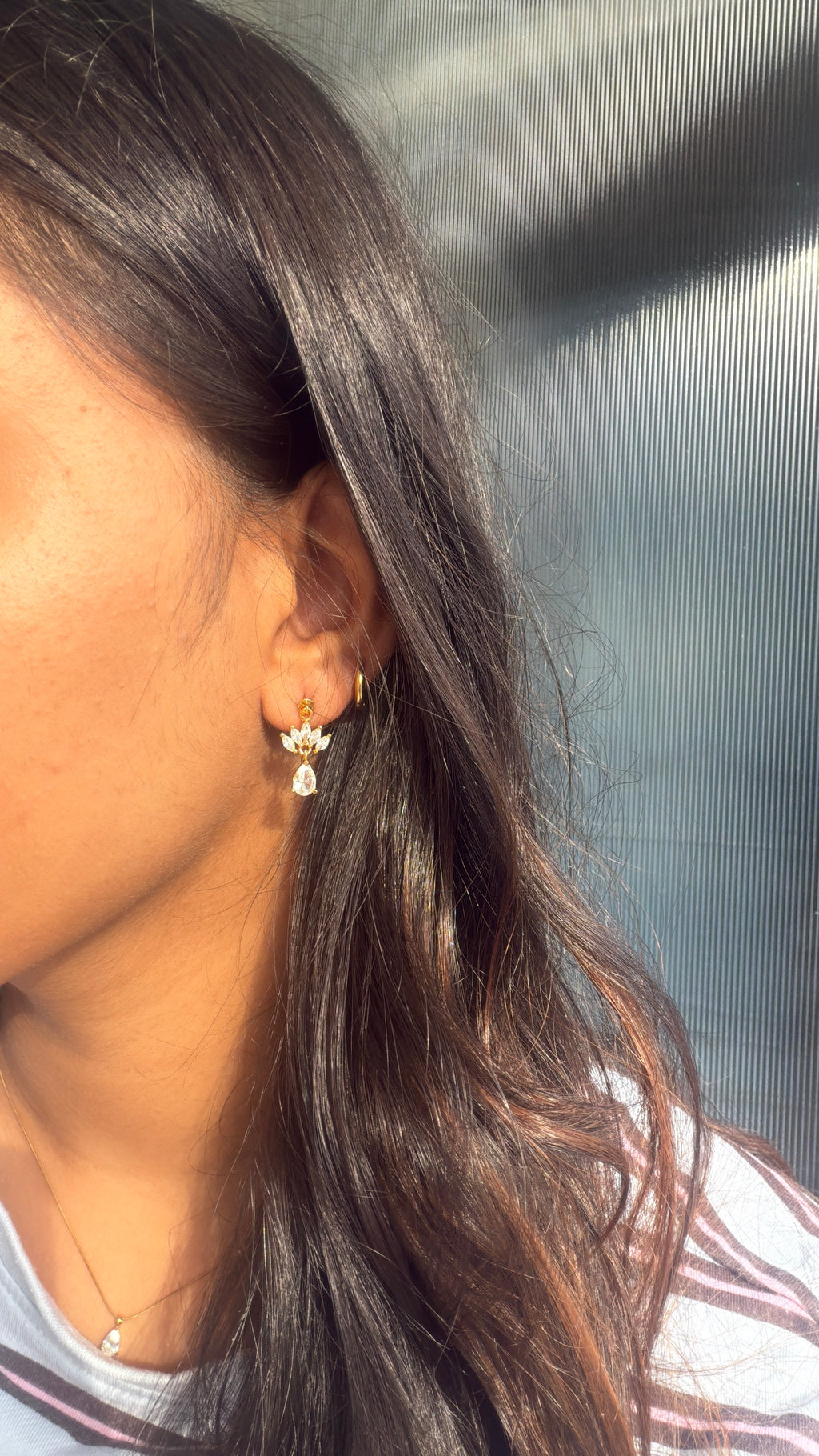 Crown drop earring (flat back)