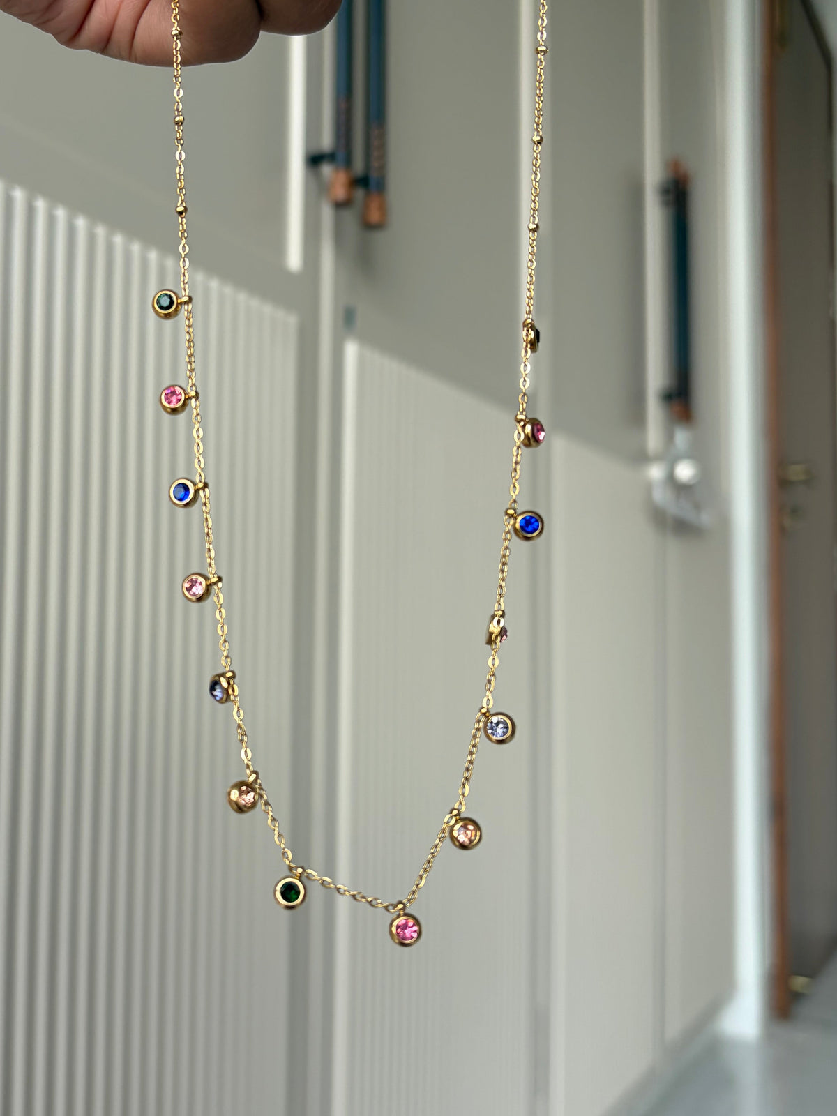 Multi crystal necklace