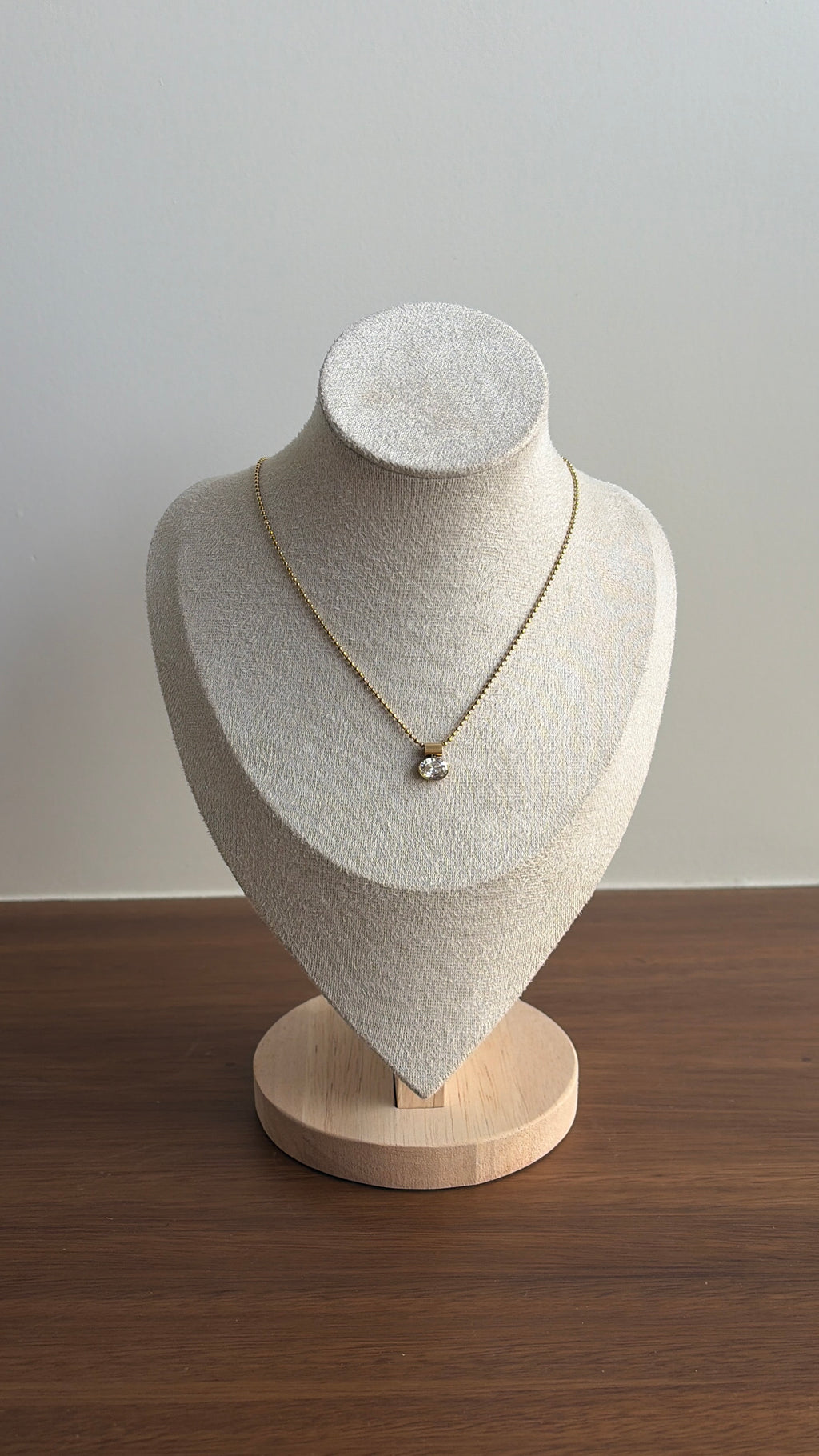Ela necklace