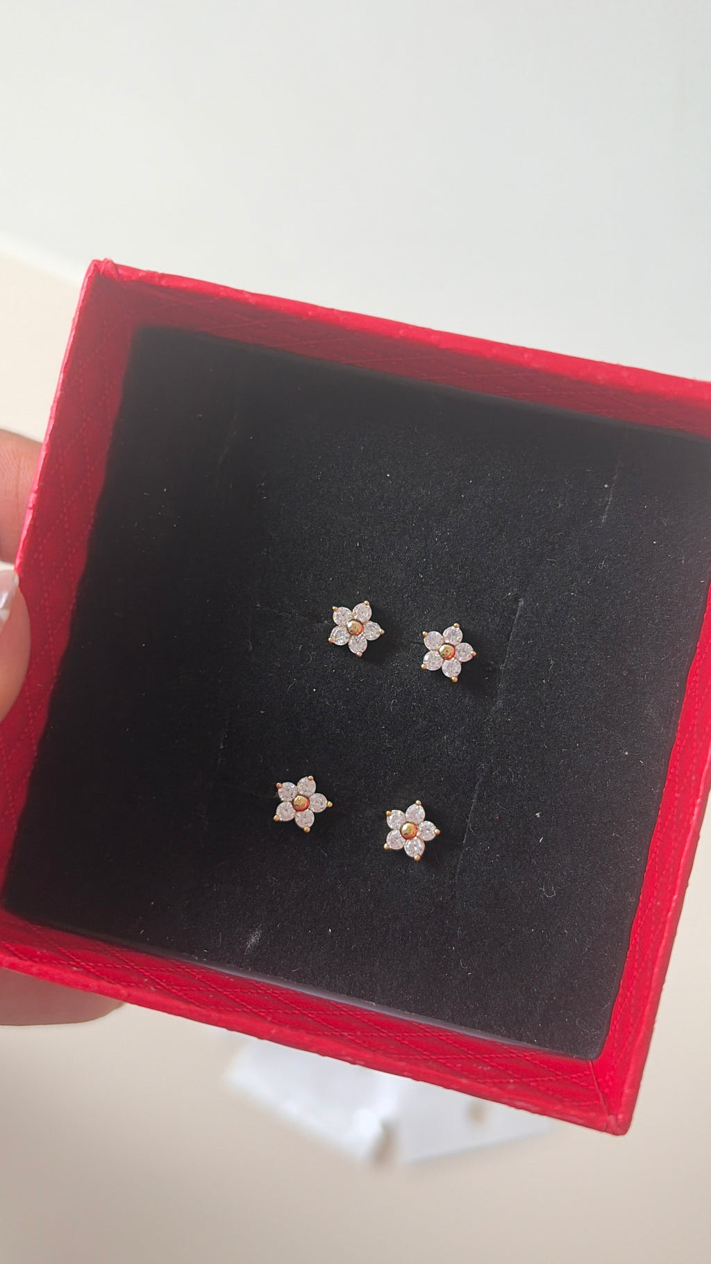 Flora Studs (ball back)