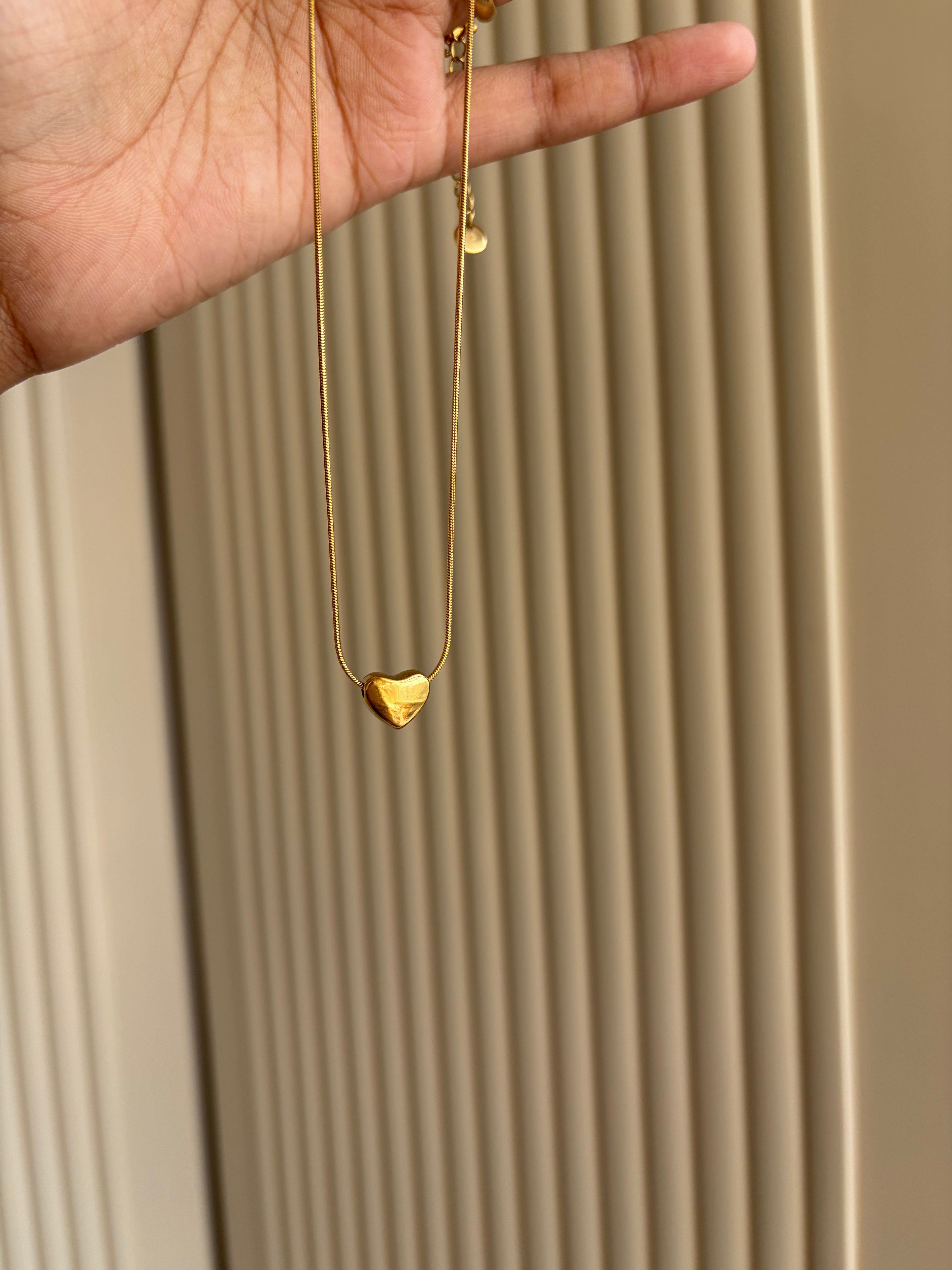 Sweetheart necklace heart
