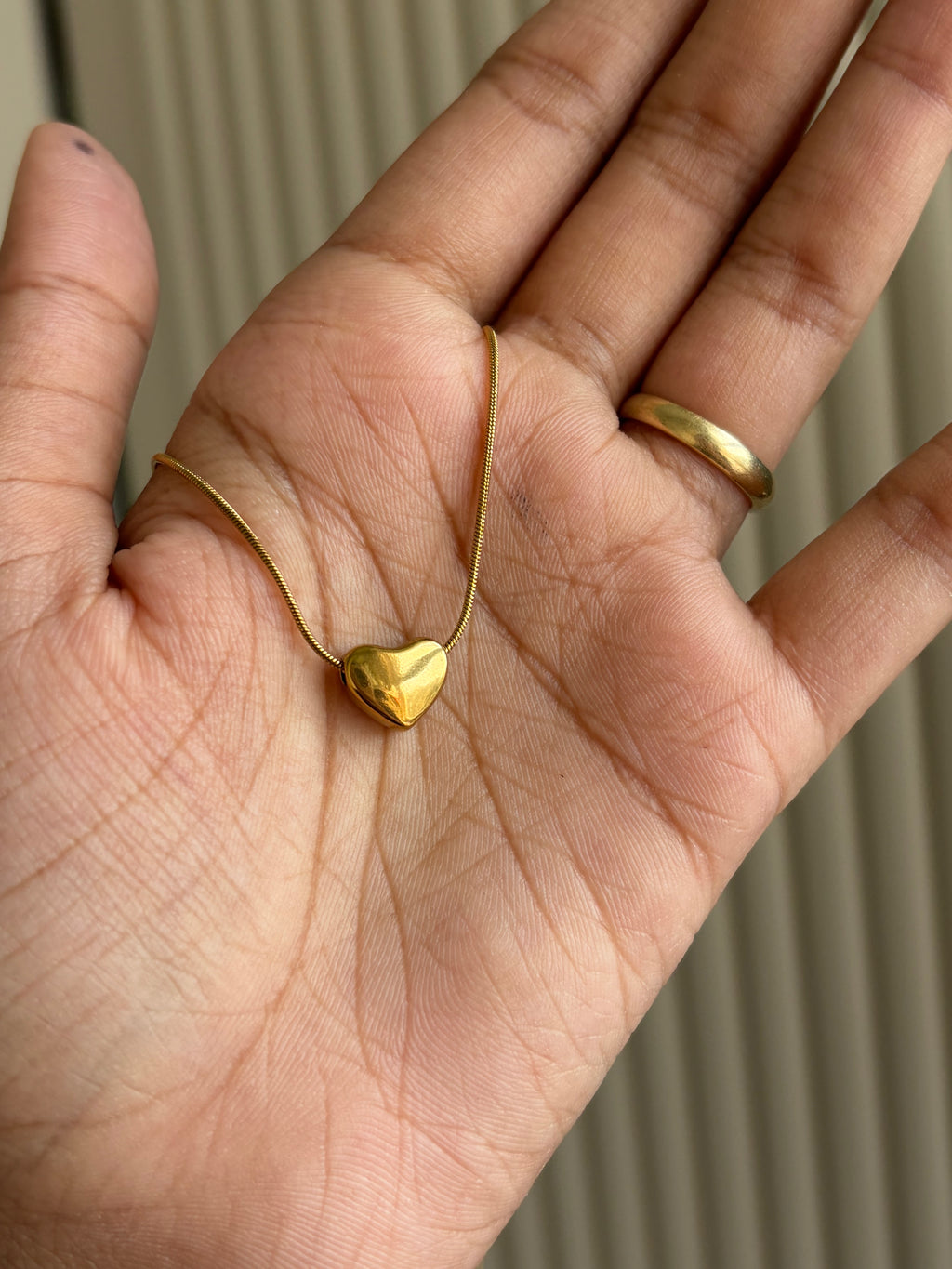 Sweetheart necklace heart