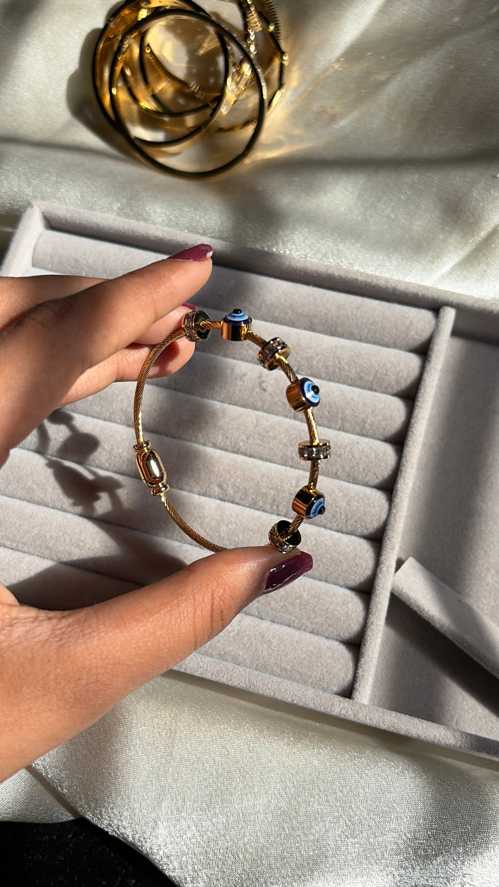 Evil eye magnetic bracelet