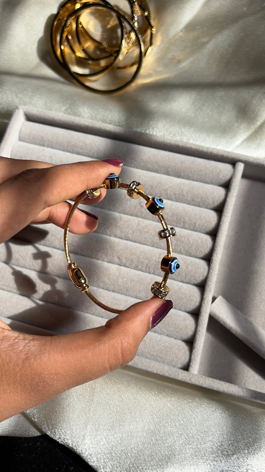 Evil eye magnetic bracelet