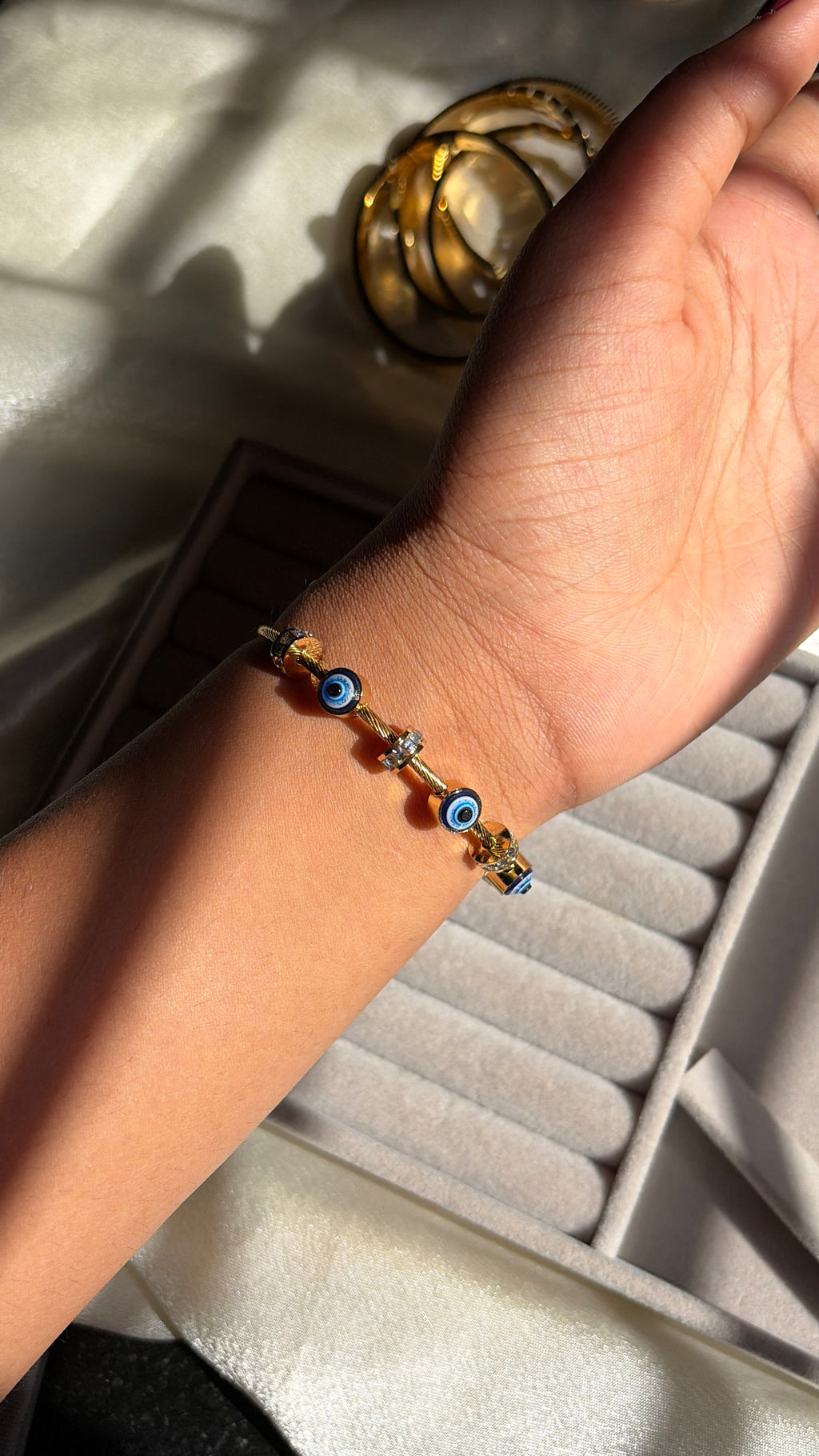 Evil eye magnetic bracelet