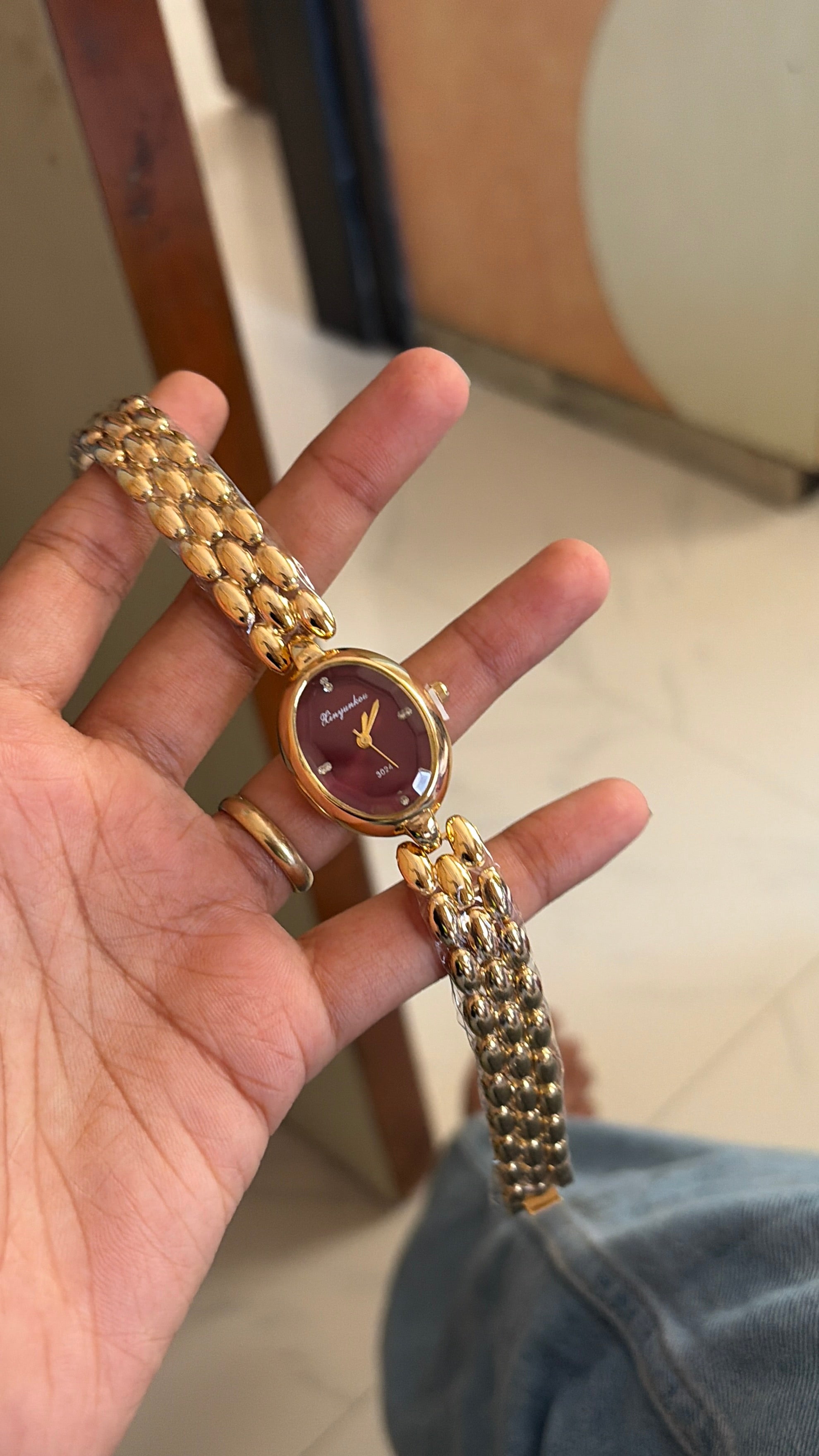 Esbelle watch