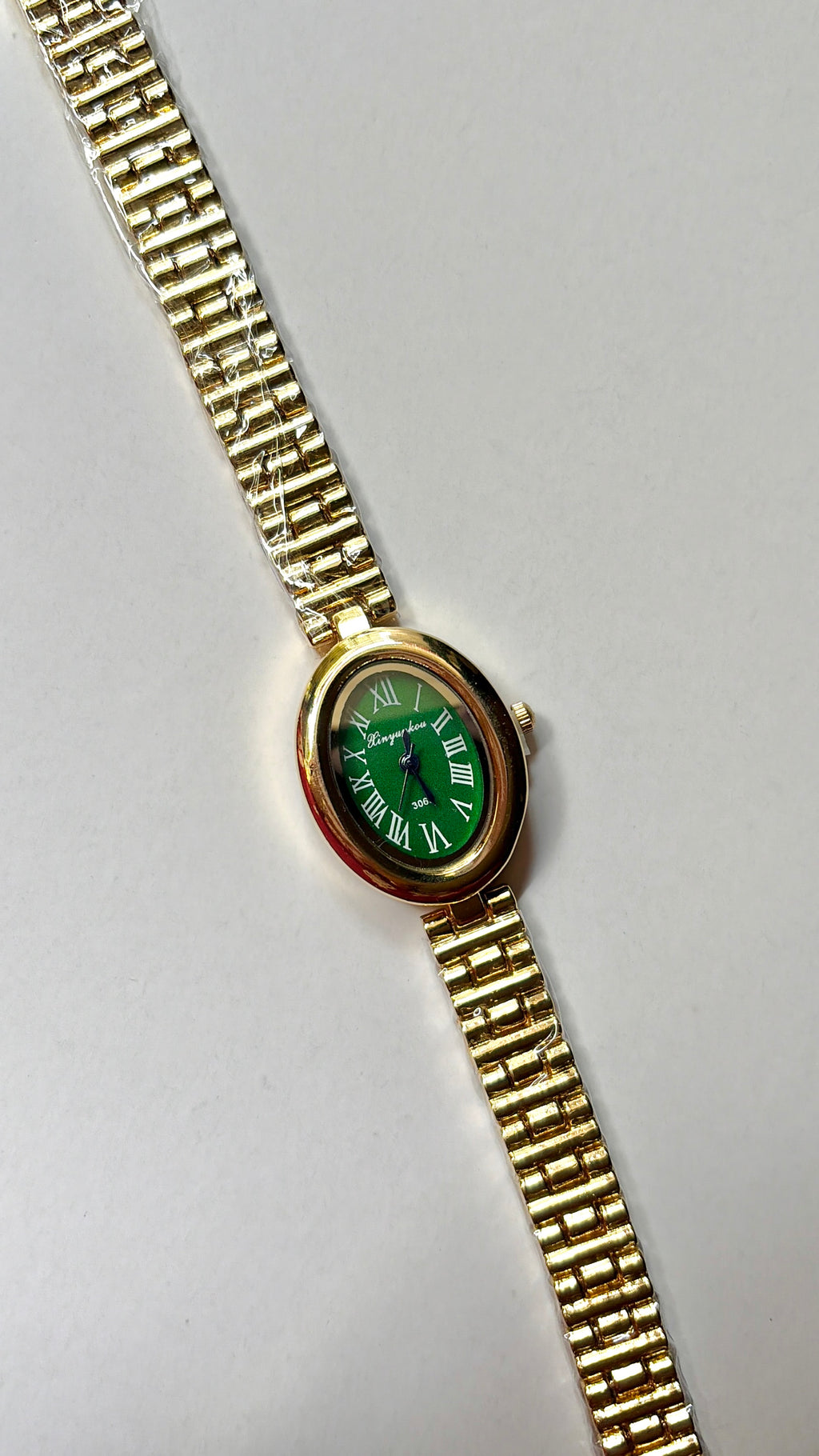 Ella watch