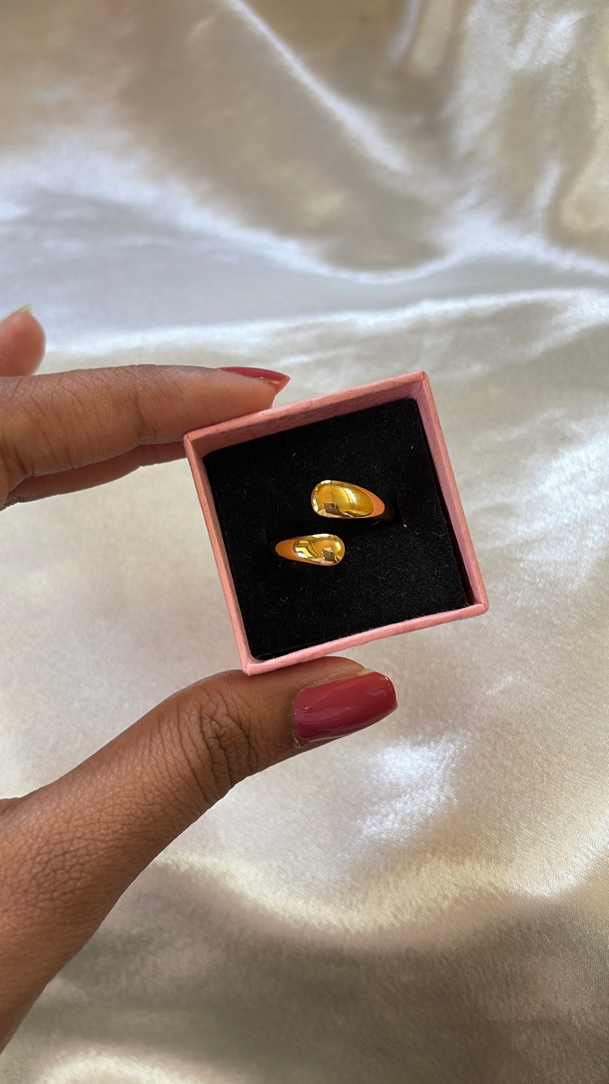 Ella ring (adjustable)