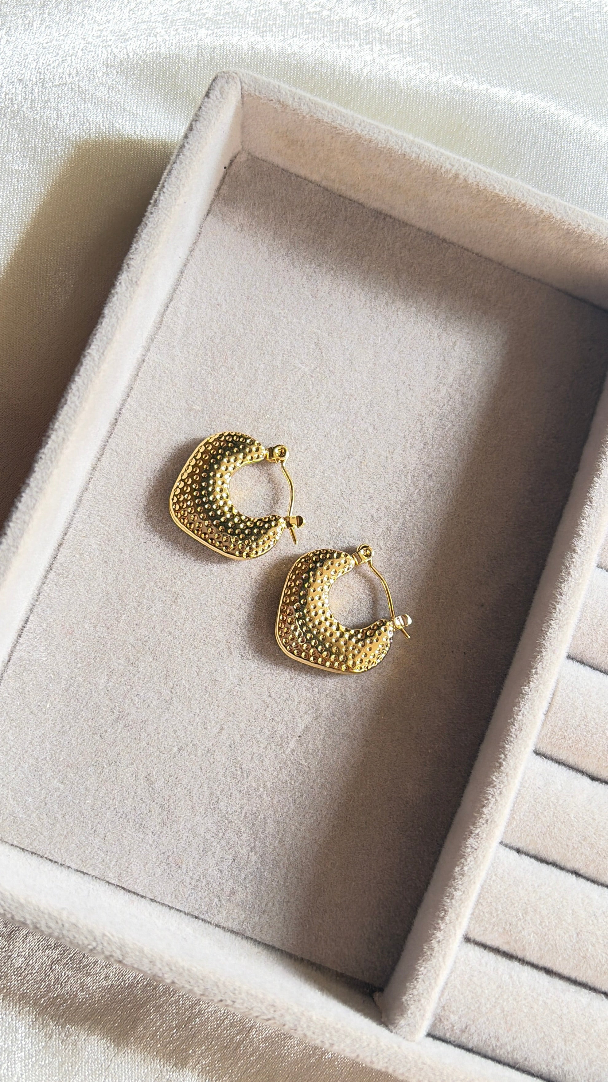 Sweetheart Hoops
