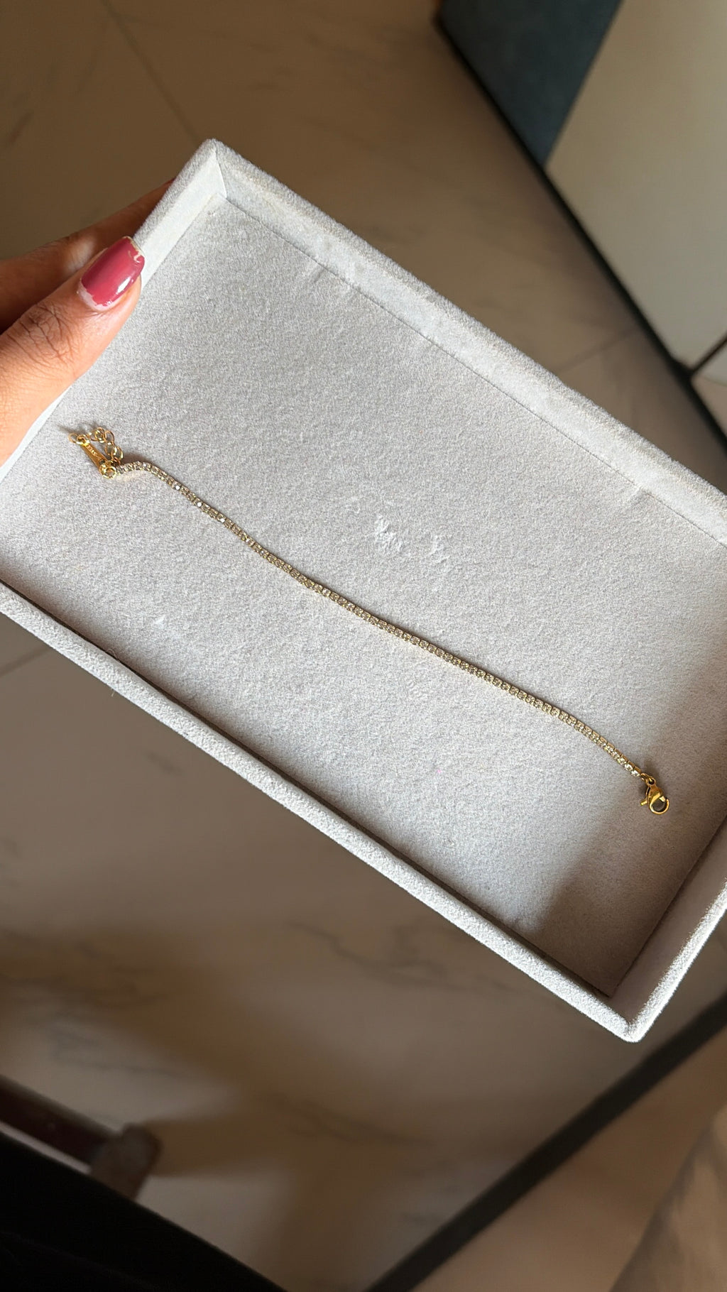 Tennis bracelet