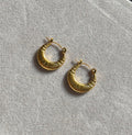 Elvia Hoops