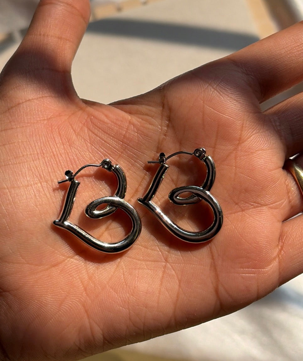 Kyra silver hoops