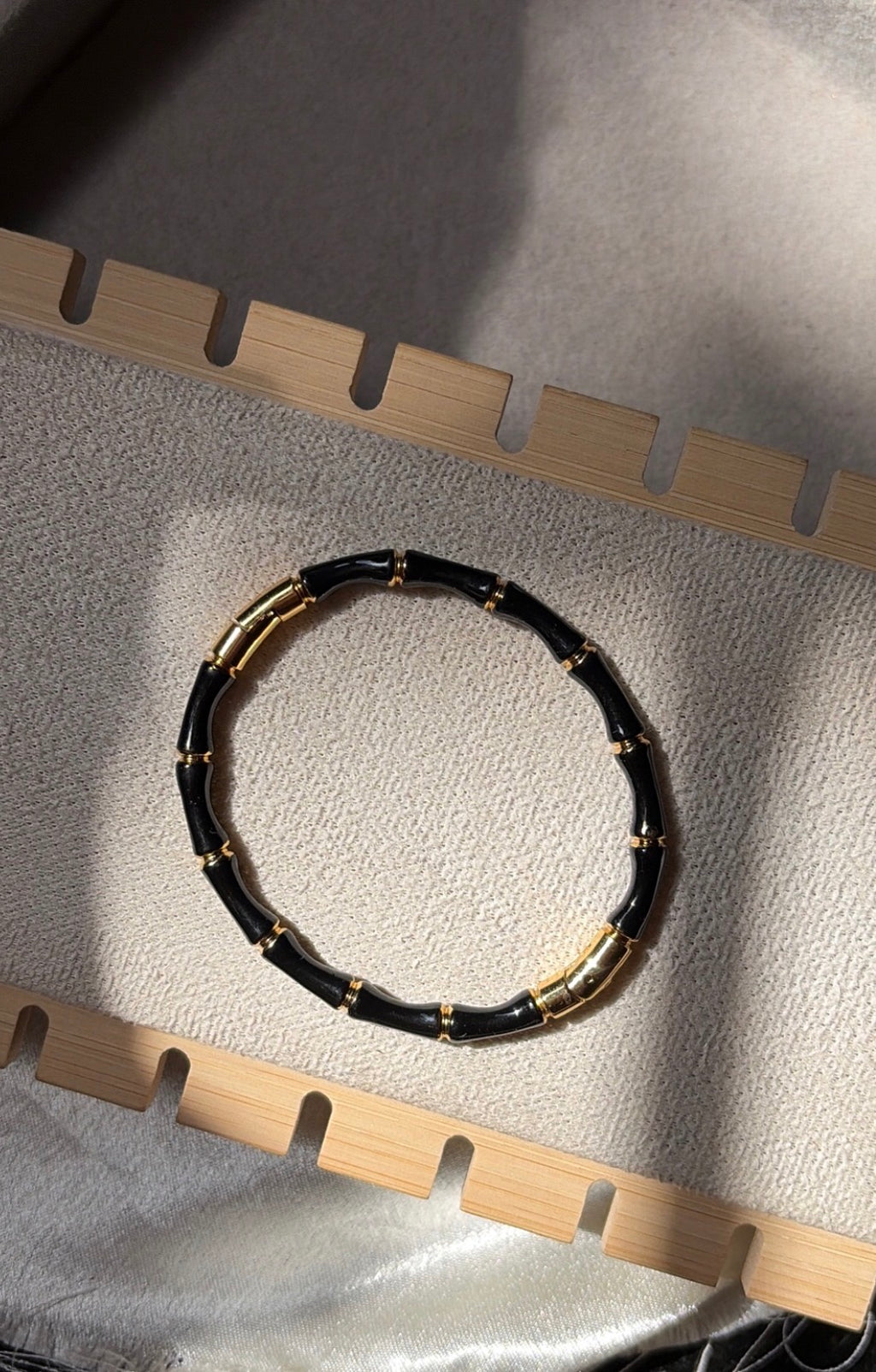 Black bamboo bracelet