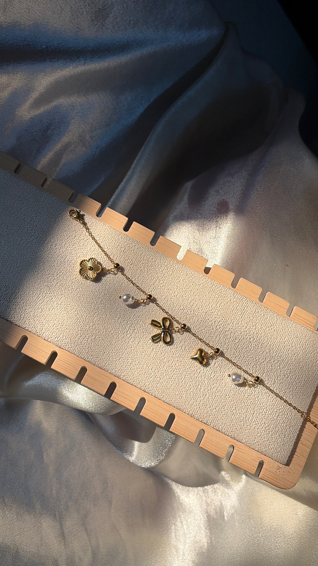 Akku Bracelet